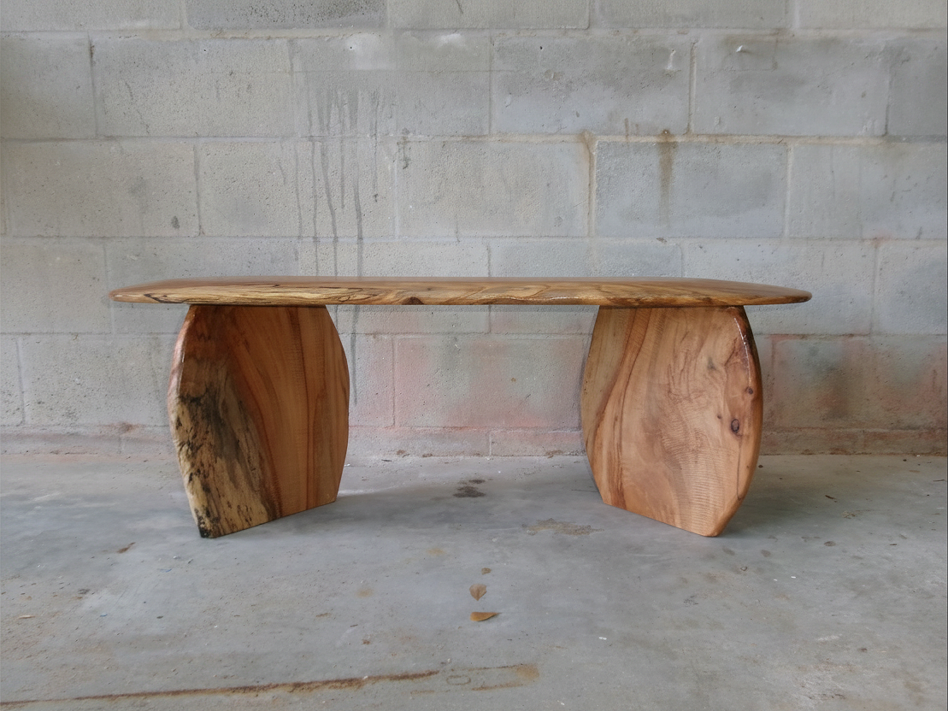 Henge Table